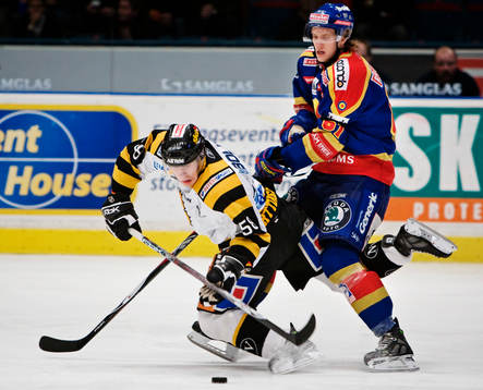 Johan Ryno, Djurgården, drar ner Jyri Marttinen,