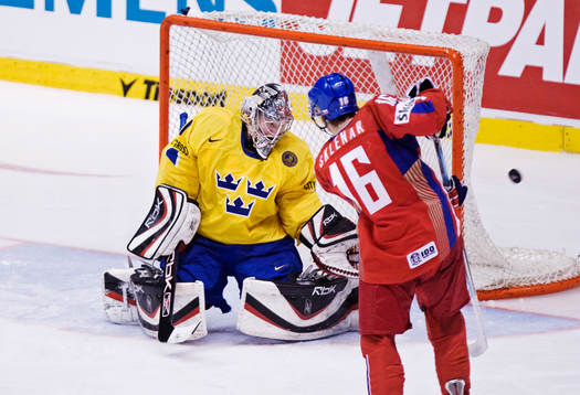 Jakub Sklenar, Tjeckien, skjuter ett skott utanför Jhonas