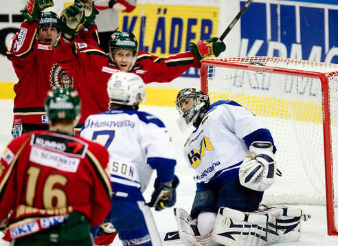 Jonas Nordquist, Jonas Esbjörs och Magnus Kahnberg, jubel.