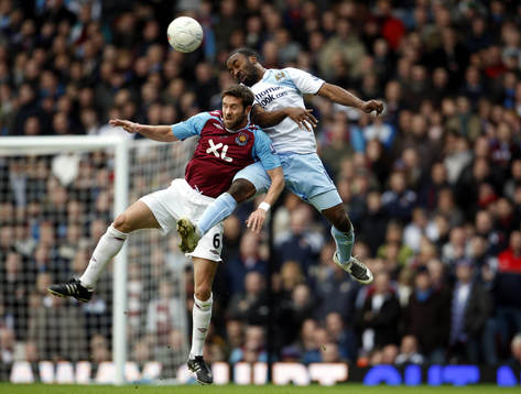 Matthew Upson, West Ham och Darius Vassell, Manchester