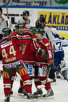Niklas Andersson, Tommi Kallio jubel