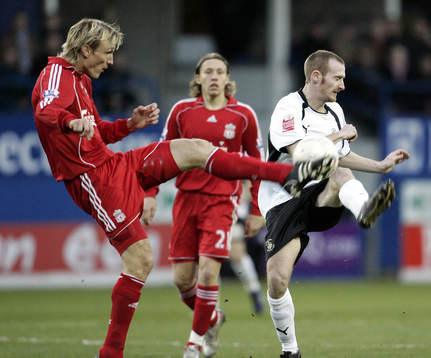 Sami Hyypia, Liverpool och Drew Talbot, Luton