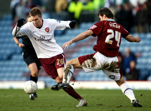 Nicklas Bendtner, Arsenal och Stanislav Varga, Burnley