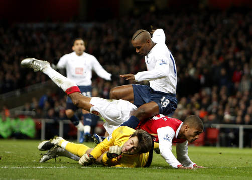 Jermain Defoe, Tottenham sätter sig på Lukasz Fabianski