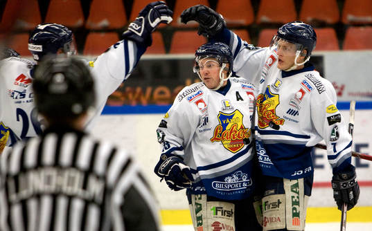 Christian Magnusson kvitterar till 2-2 jubel med David