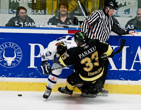 Herman Hultgren, Leksand, stoppar David Engblom, AIK