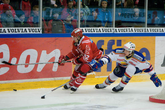 Petr Tenkrat, Timrå och Issi Väänänen, Djurgården