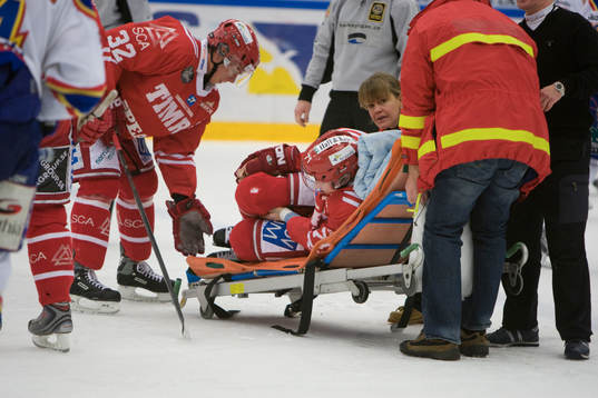 Jonathan Hedström, Timrå (knäskada, skada)