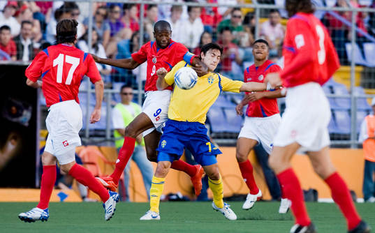 Paulo Wanchope och Stefan Ishizaki
