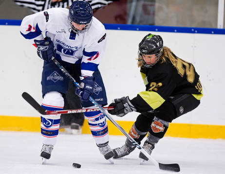 Line Bialik Öien, Segeltorp, och Isabella Jordansson, AIK