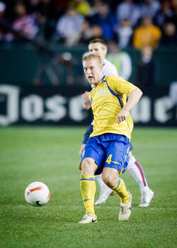 Peter Larsson, Sverige