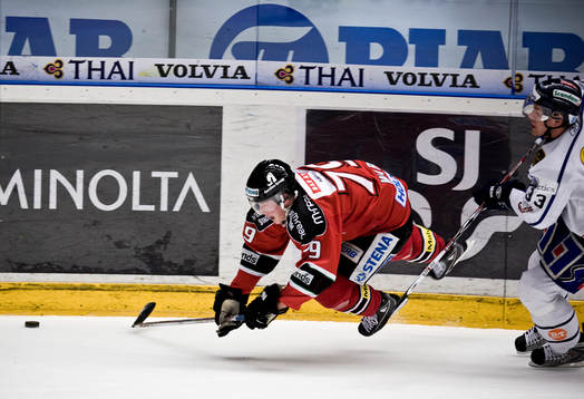 Fredrik Warg, Modo fälls av Fredrik Emwall, Linköping