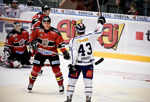 Tomas Surovy, Linköping gör 2-4 (jubel)