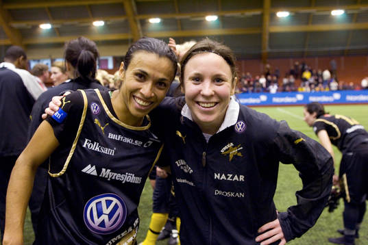 Marta och Hanna Ljungberg, Umeå
