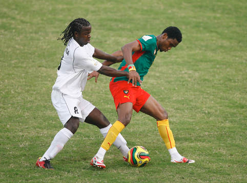 Samuel Eto'o och Isaac Chansa