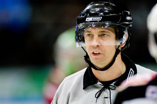 Niklas Persson, domare