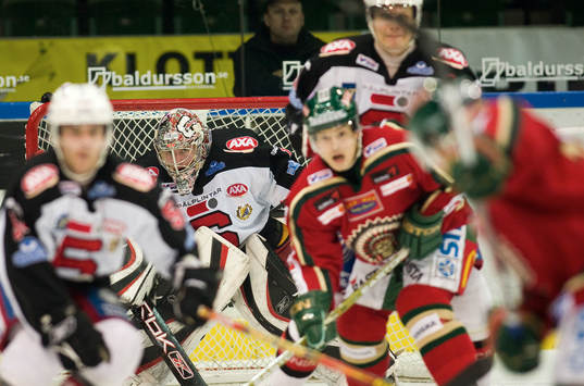 Toni Söderholm, Frölunda laddar för skott, Jhonas