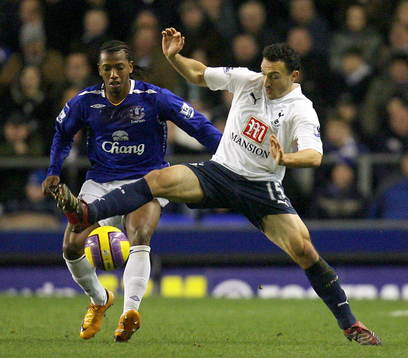 Manuel Fernandes, Everton och Steed Malbranque, Tottenham