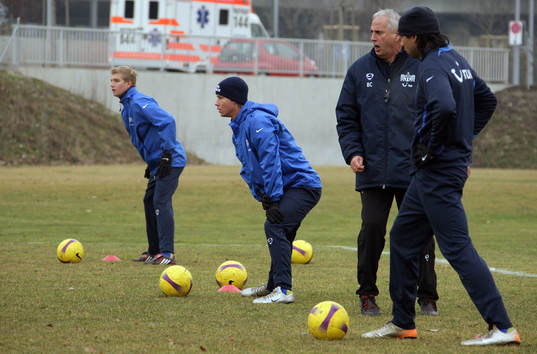Florian Stahel, Dusan Djuric, Bernard Challandes, tränare