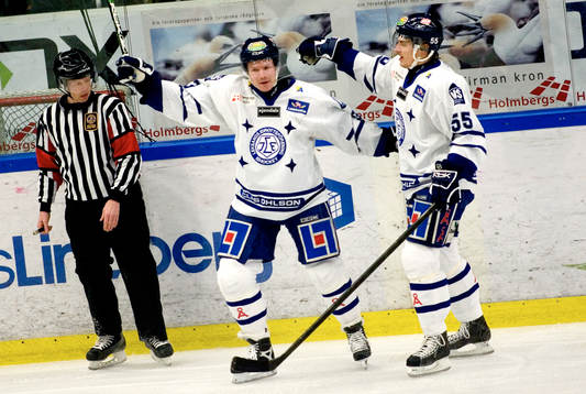 Jubel. 1-0 till Leksand. Morten Green, Leksand