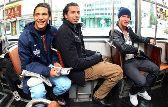 Andres Vasquez, Emra Tahirovic och Dusan Djuric åker