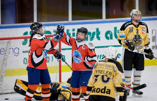 Ishockey, dam, European Women Champions Cup, Aisulu -
