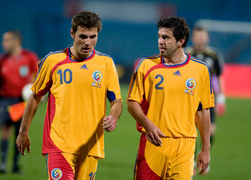 Adrian Mutu, Cosmin Contra