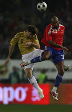 Nicolas Anelka, Frankrike och David Albelda, Spanien