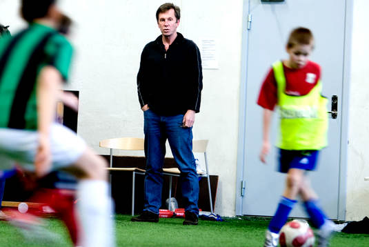 Roger Gustafsson, ungdomsledare