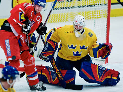 Daniel Larsson, målvakt, Sverige, höll Sverige kvar i