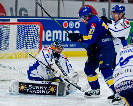 Finland och Antti Niemi stod pall mot Sverige och Per Ledin