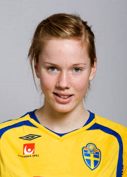 Elin Benjaminsson, Sverige