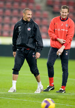 Henrik Larsson och Daniel Andersson (målvakt)