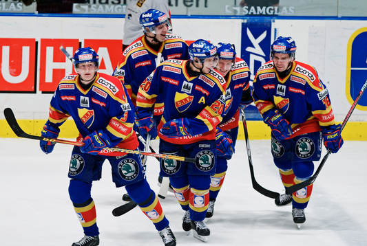Glada miner i Djurgården. Jubel