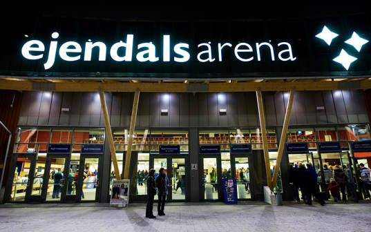 Ejendals Arena i Leksand, exteriör