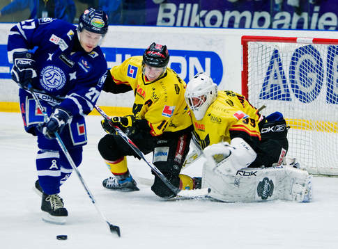 Juha Lind, Leksand, oroar Andreas Lindh, Västerås, och