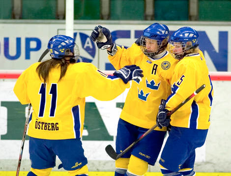 Tyskland - Sverige: Maria Rooth, Cecillia Östberg och