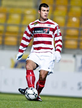 Alfonso Rippa, Häcken