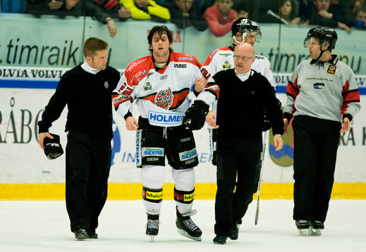 Patrick Yetman, Modo (skada)