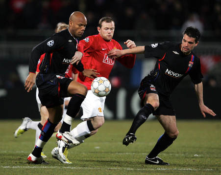 Wayne Rooney, United,  Jean Alain Boumsong och Jeremy