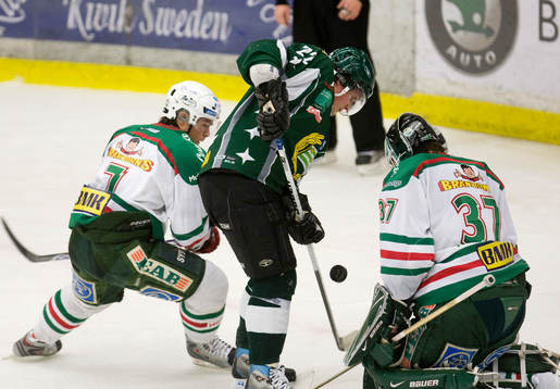 Dan Tryborn, Hammarby, testar Cristopher Nihlstorp,