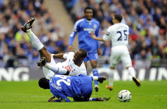 Shaun Wright Phillips, Chelsea och  Didier Zokora, Tottenham