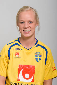 Caroline Seger, Sverige