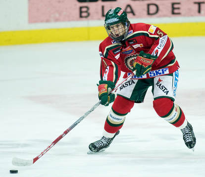Erik Karlsson avgjorde för Frölunda med sitt första mål