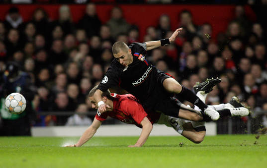 Nemanja Vidic, Manchester faller