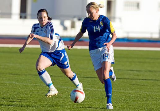 Taru Laihanen, Finland,  och Josefine Öqvist, Sverige