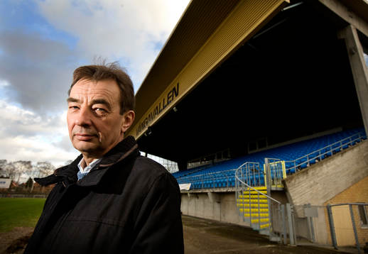 Tom Prahl, tränare Trelleborg utanför Vångavallen