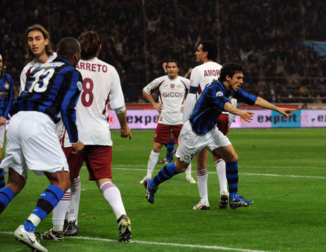 Burdisso, jubel
