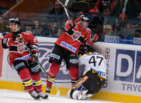 Marcus Jonasén, Modo tacklar Miroslav Kovacik, Skellefteå