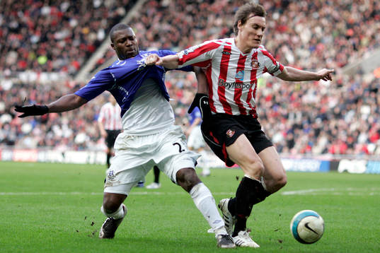 Yakubu, Everton, och Dean Whitehead, Sunderland